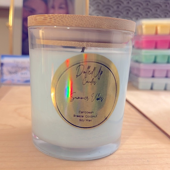 9oz Summer Vibes- Caribbean Breeze Scented Soy Wax Candle - Picture 3 of 4